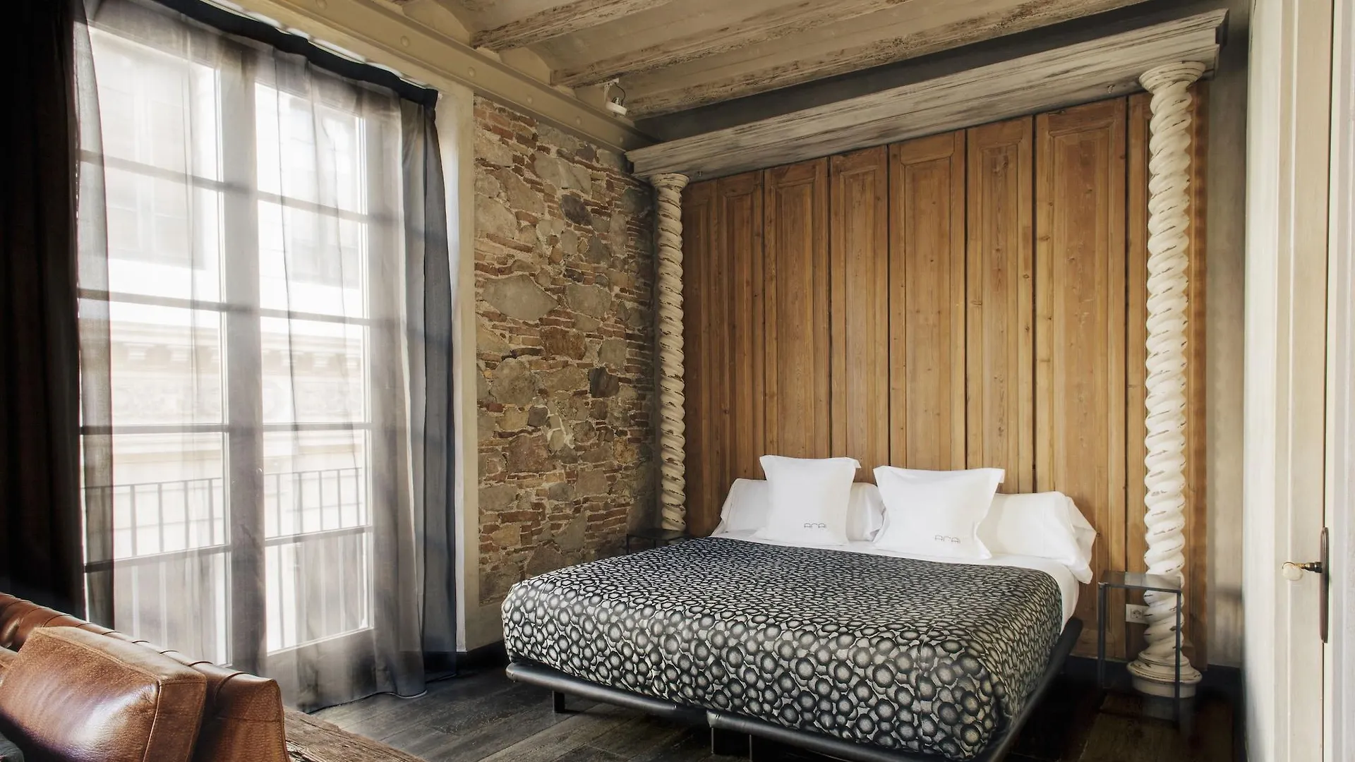 **** Hotel Aparthotel Arai 4* Superior Barcelona Spain