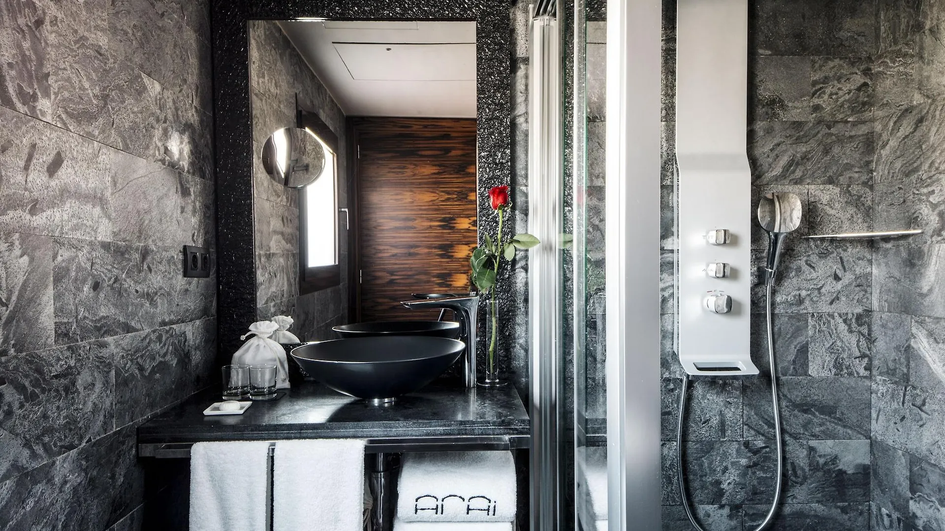 Aparthotel Arai 4* Superior Barcelona Hotel