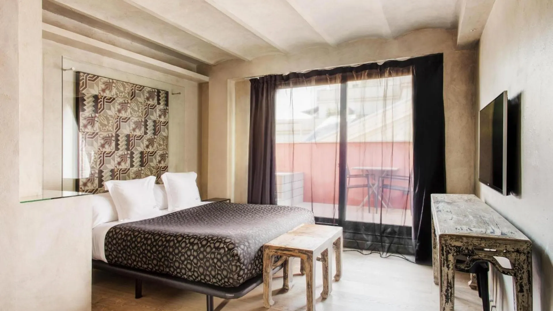 Aparthotel Arai 4* Superior Barcelona 4*,  Spain