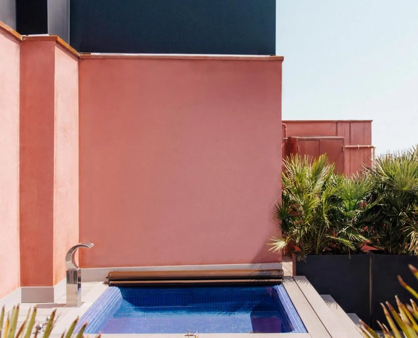 Aparthotel Arai 4* Superior Barcelona 4*,  Spain